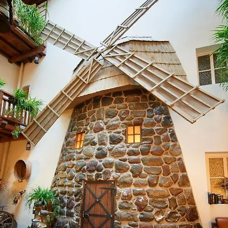 Angel Town Hall