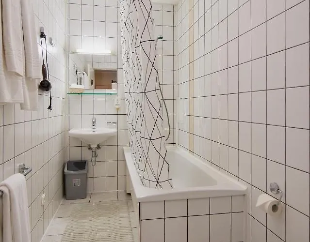 Angel Town Hall Butas