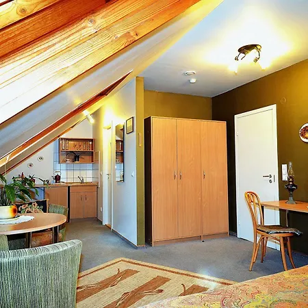 Apartment Angel Town Hall