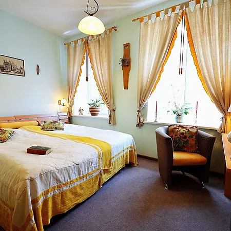 Apartment Angel Town Hall *