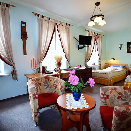 Angel Town Hall Vilna